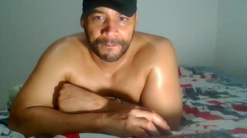 En moreno online show from November 3, 8:04 am