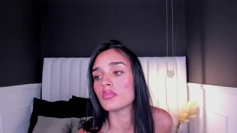 Jhoana  online show from January 18, 11:22 pm