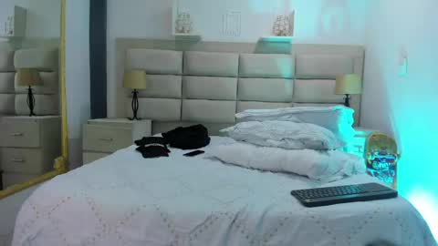 jhoanleandro online show from February 7, 4:16 am