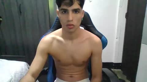 jhon online show from December 8, 7:37 am