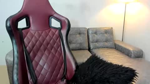 jhost online show from February 22, 4:05 am