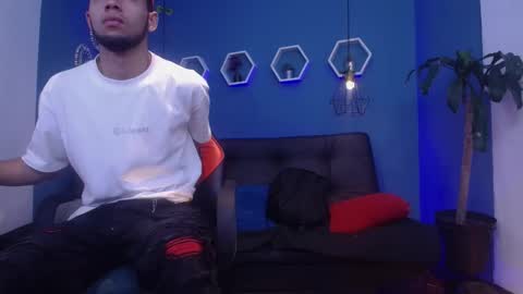 jhon_malo online show from September 28, 5:16 am