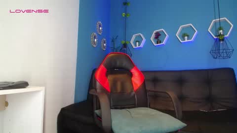 jhon_malo online show from October 9, 5:46 am