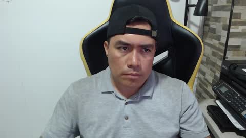 jhonatan_morales_s online show from October 7, 11:45 pm