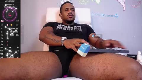 Snapshot of jhonblacke chatting on February 22, 8:20 pm jhon online show from February 22, 8:20 pm