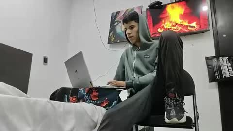 jhon online show from February 13, 2:45 am