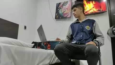 jhon online show from February 12, 4:23 am