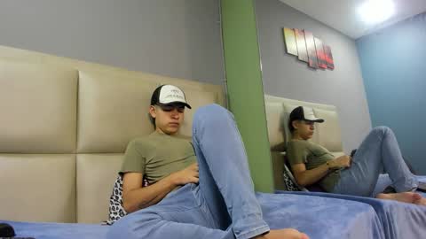 Jhonny online show from October 20, 1:16 pm