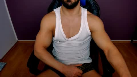 Snapshot of jhonnyboy007 chatting on January 12, 8:14 am Black Diamond online show from January 12, 8:14 am
