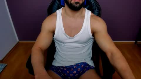 Snapshot of jhonnyboy007 chatting on January 14, 6:13 am Black Diamond online show from January 14, 6:13 am