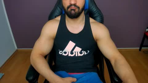 Snapshot of jhonnyboy007 chatting on February 18, 5:31 am Black Diamond online show from February 18, 5:31 am
