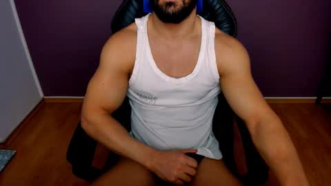 Snapshot of jhonnyboy007 chatting on January 6, 4:47 am Black Diamond online show from January 6, 4:47 am
