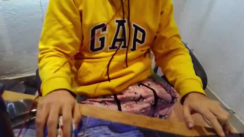 Snapshot of jhonnygoldendick chatting on December 19, 8:23 pm jhonnygoldendick online show from December 19, 8:23 pm