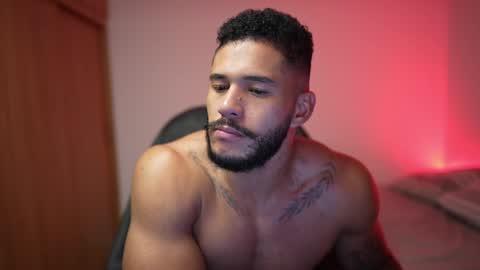   IG jhony serna  IG Personal jonathanserna88 online show from December 23, 5:39 am
