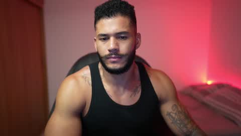   IG jhony serna  IG Personal jonathanserna88 online show from December 24, 5:05 am