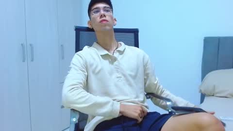 jhony_sex3 online show from October 15, 6:16 am