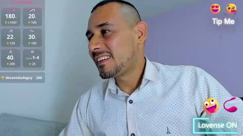 Snapshot of jhonyalzate chatting on January 16, 12:55 am Jhony Alzate online show from January 16, 12:55 am