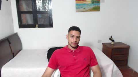 Snapshot of jhors__collens chatting on September 16, 7:22 am Jhors online show from September 16, 7:22 am