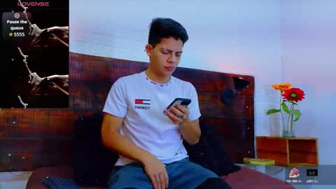 Snapshot of jhosuavega chatting on September 12, 2:57 am jhosuavega online show from September 12, 2:57 am
