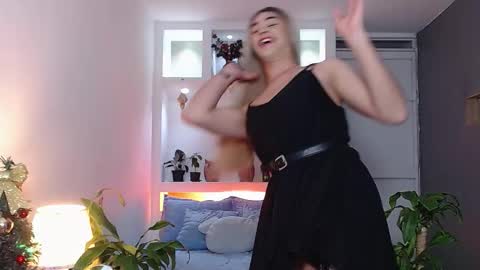 Jhuan Nhez online show from December 20, 11:33 pm