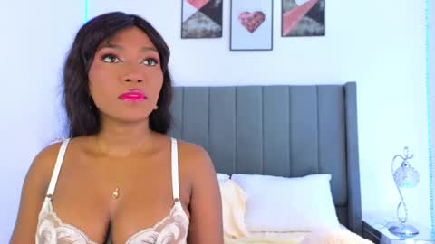 jiah online show from February 13, 11:58 pm