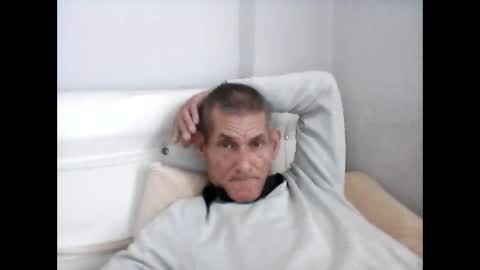 jigolo_golo35 online show from January 1, 10:43 am