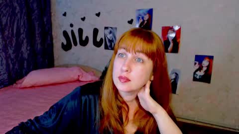 Snapshot of jillstevens chatting on March 3, 6:56 pm jillstevens online show from March 3, 6:56 pm