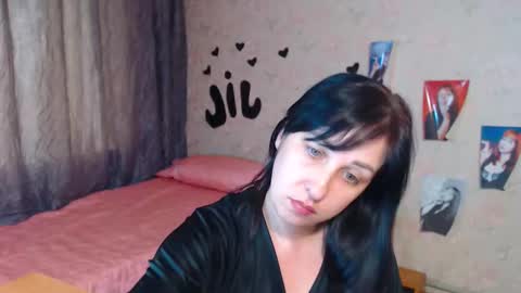 Snapshot of jillstevens chatting on September 18, 11:47 am jillstevens online show from September 18, 11:47 am