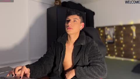 jim_dancer online show from January 12, 6:15 pm