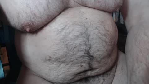 Snapshot of jimbeefbear chatting on February 18, 9:42 pm Jim online show from February 18, 9:42 pm