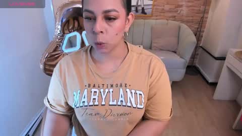 jimena  online show from February 9, 3:11 am