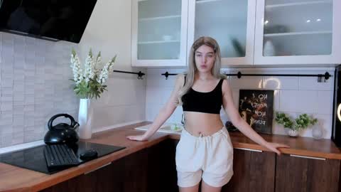 Alla online show from February 2, 4:11 pm