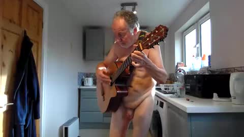 Snapshot of jimmybenido chatting on September 11, 4:41 pm Jim Redgewell online show from September 11, 4:41 pm