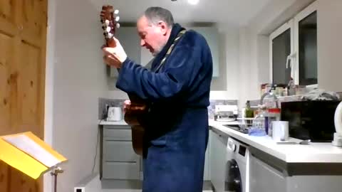 Snapshot of jimmybenido chatting on December 8, 5:33 pm Jim Redgewell online show from December 8, 5:33 pm