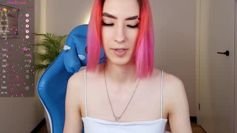 Snapshot of jinx_boom chatting on February 7, 9:05 am jinx_boom online show from February 7, 9:05 am