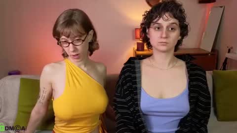 Hey Guys We are Julia ginger  Tina brunette online show from September 26, 6:38 pm