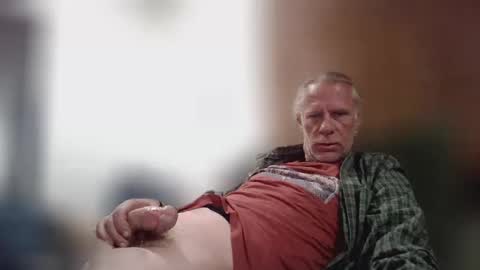 jizzmitten5 online show from November 18, 6:49 am