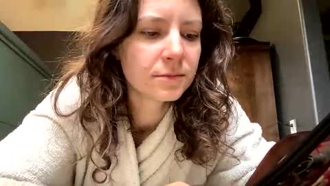 jlynn1997 online show from February 16, 2:15 pm