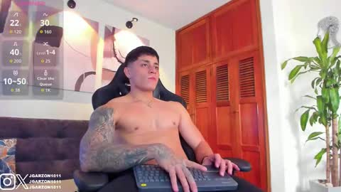 Snapshot of joan_soto chatting on September 15, 2:29 pm joan_soto online show from September 15, 2:29 pm