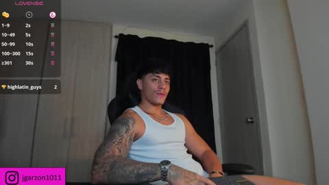 Snapshot of joan_soto chatting on February 8, 1:44 pm joan_soto online show from February 8, 1:44 pm