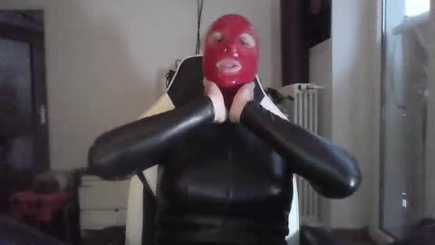 The sweetest toy online show from October 23, 3:13 pm