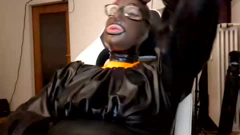 The sweetest toy online show from September 11, 6:09 pm