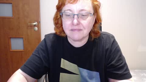 Snapshot of joannaandneighbour chatting on January 16, 8:11 am Joanna and Greg online show from January 16, 8:11 am