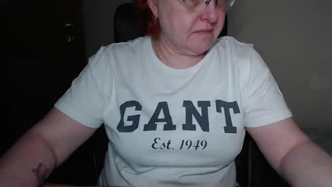 Snapshot of joannaandneighbour chatting on March 4, 8:02 am Joanna and Greg online show from March 4, 8:02 am