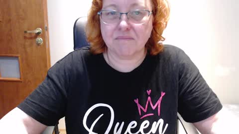 Snapshot of joannaandneighbour chatting on February 4, 7:29 am Joanna and Greg online show from February 4, 7:29 am