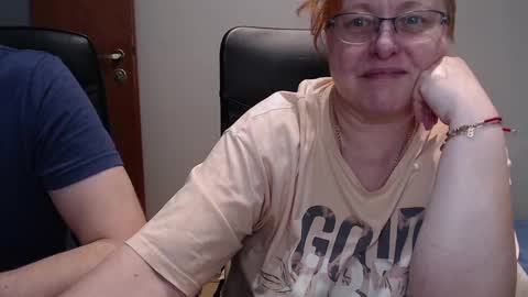 Snapshot of joannaandneighbour chatting on February 13, 7:42 pm Joanna and Greg online show from February 13, 7:42 pm