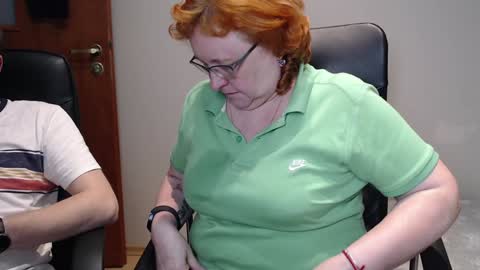 Snapshot of joannaandneighbour chatting on January 26, 4:09 pm Joanna and Greg online show from January 26, 4:09 pm