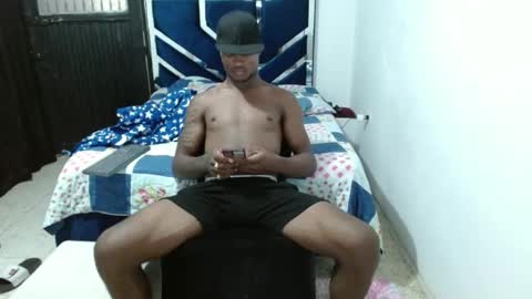 Snapshot of joao_leao chatting on September 8, 6:07 pm joao_leao online show from September 8, 6:07 pm