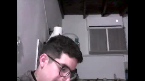 joaquinvlz online show from September 23, 3:33 am