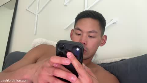 jockb8tor online show from April 2, 9:33 pm